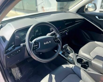 Білий Кіа Niro, об'ємом двигуна 1.6 л та пробігом 21 тис. км за 14800 $, фото 7 на Automoto.ua