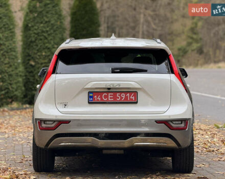 Білий Кіа Niro, об'ємом двигуна 0 л та пробігом 85 тис. км за 26899 $, фото 55 на Automoto.ua