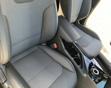 Белый Киа Niro, объемом двигателя 0 л и пробегом 35 тыс. км за 24900 $, фото 34 на Automoto.ua