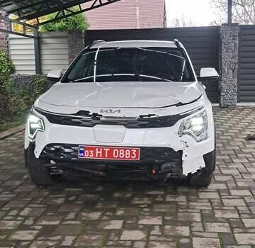 Білий Кіа Niro, об'ємом двигуна 0 л та пробігом 32 тис. км за 16500 $, фото 2 на Automoto.ua