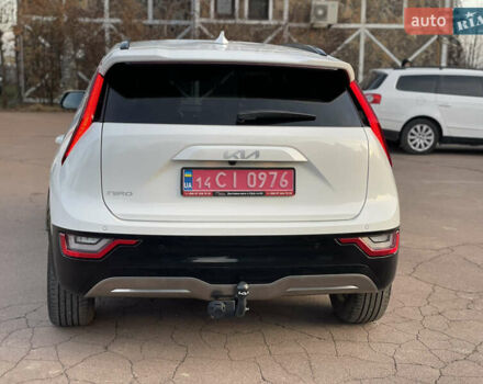 Белый Киа Niro, объемом двигателя 0 л и пробегом 9 тыс. км за 27800 $, фото 8 на Automoto.ua