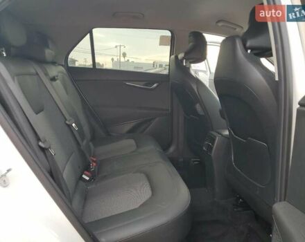 Белый Киа Niro, объемом двигателя 1.58 л и пробегом 37 тыс. км за 6000 $, фото 10 на Automoto.ua