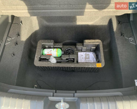 Белый Киа Niro, объемом двигателя 0 л и пробегом 35 тыс. км за 24900 $, фото 30 на Automoto.ua