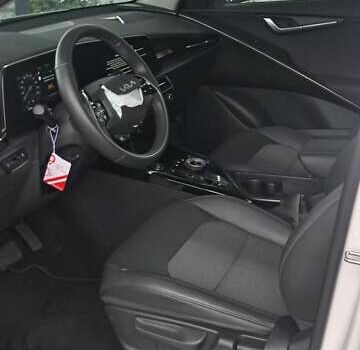 Білий Кіа Niro, об'ємом двигуна 0 л та пробігом 32 тис. км за 16500 $, фото 9 на Automoto.ua
