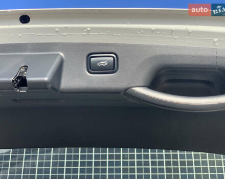 Белый Киа Niro, объемом двигателя 0 л и пробегом 35 тыс. км за 24900 $, фото 29 на Automoto.ua