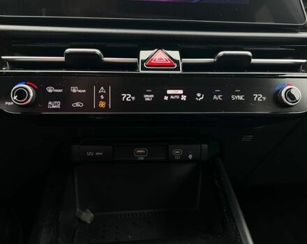 Білий Кіа Niro, об'ємом двигуна 1.6 л та пробігом 7 тис. км за 28100 $, фото 12 на Automoto.ua