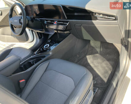 Белый Киа Niro, объемом двигателя 0 л и пробегом 35 тыс. км за 24900 $, фото 33 на Automoto.ua