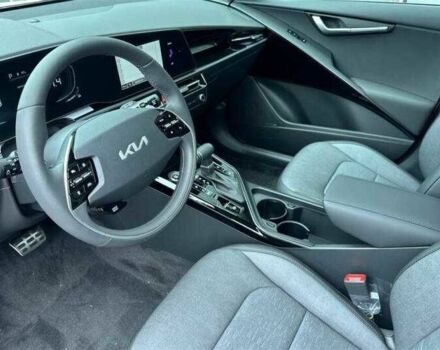 Белый Киа Niro, объемом двигателя 1.6 л и пробегом 6 тыс. км за 8800 $, фото 5 на Automoto.ua