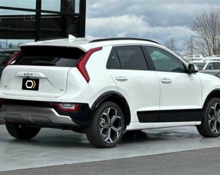 Белый Киа Niro, объемом двигателя 1.6 л и пробегом 6 тыс. км за 8800 $, фото 2 на Automoto.ua