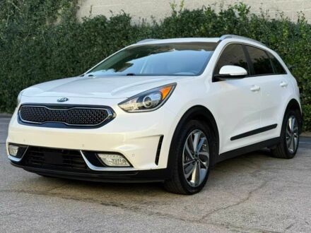 Киа Niro 2018 в Кропивницком (Кировограде) на Automoto.ua Белый Киа Niro, объемом двигателя 1.6 л и пробегом 48 тыс. км за 12000 $, фото 1 на Automoto.ua