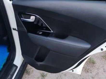 Киа Niro 2019 в Славянске на Automoto.ua Белый Киа Niro, объемом двигателя 0 л и пробегом 100 тыс. км за 21000 $, фото 1 на Automoto.ua