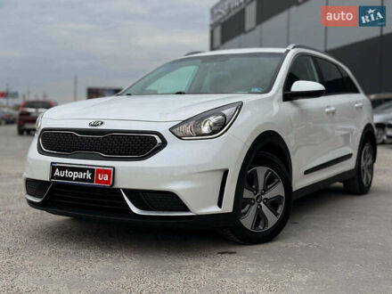 Киа Niro 2019 в Львове на Automoto.ua Белый Киа Niro, объемом двигателя 1.6 л и пробегом 88 тыс. км за 14690 $, фото 1 на Automoto.ua