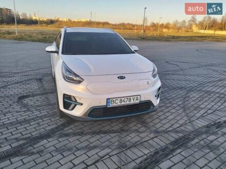 Кіа Niro 2020 у Львові на Automoto.ua Білий Кіа Niro, об'ємом двигуна 0 л та пробігом 58 тис. км за 20000 $, фото 1 на Automoto.ua