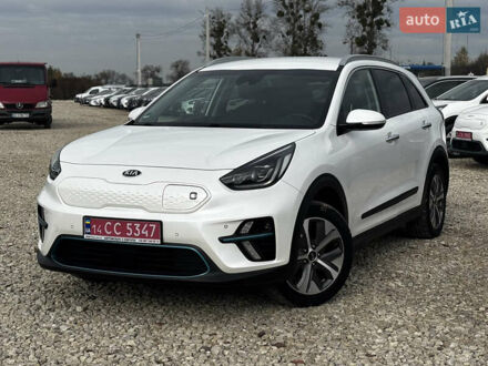 Киа Niro 2020 в Львове на Automoto.ua Белый Киа Niro, объемом двигателя 0 л и пробегом 141 тыс. км за 19100 $, фото 1 на Automoto.ua