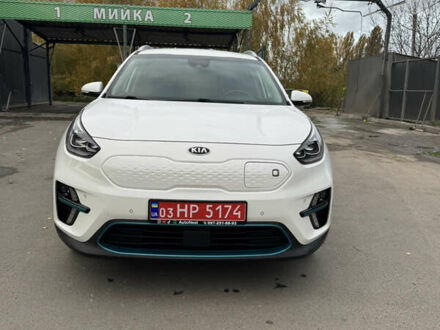 Белый Киа Niro, объемом двигателя 0 л и пробегом 101 тыс. км за 21200 $, фото 1 на Automoto.ua