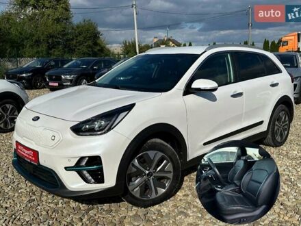 Білий Кіа Niro, об'ємом двигуна 0 л та пробігом 62 тис. км за 23400 $, фото 1 на Automoto.ua