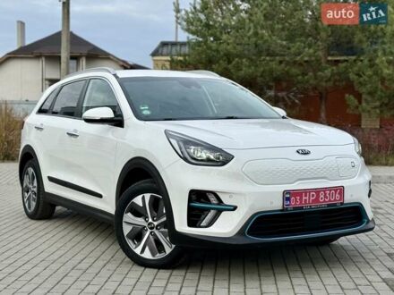 Белый Киа Niro, объемом двигателя 0 л и пробегом 89 тыс. км за 18950 $, фото 1 на Automoto.ua