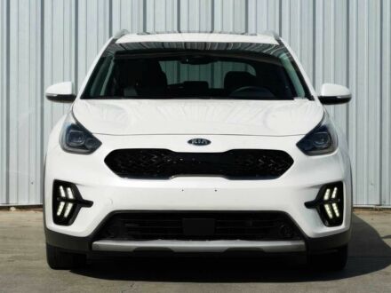 Киа Niro 2021 в Львове на Automoto.ua Белый Киа Niro, объемом двигателя 1.6 л и пробегом 40 тыс. км за 12300 $, фото 1 на Automoto.ua