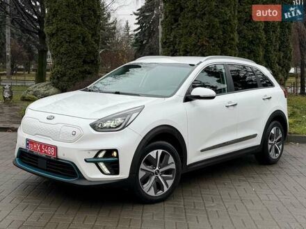 Білий Кіа Niro, об'ємом двигуна 0 л та пробігом 137 тис. км за 18499 $, фото 1 на Automoto.ua