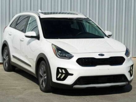 Білий Кіа Niro, об'ємом двигуна 1.6 л та пробігом 55 тис. км за 14000 $, фото 1 на Automoto.ua