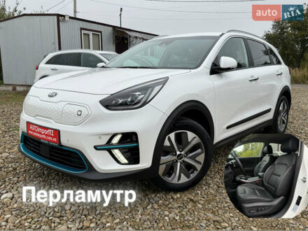 Белый Киа Niro, объемом двигателя 0 л и пробегом 54 тыс. км за 24700 $, фото 1 на Automoto.ua