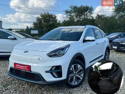Белый Киа Niro, объемом двигателя 0 л и пробегом 59 тыс. км за 24500 $, фото 1 на Automoto.ua