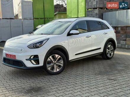 Білий Кіа Niro, об'ємом двигуна 0 л та пробігом 156 тис. км за 18399 $, фото 1 на Automoto.ua