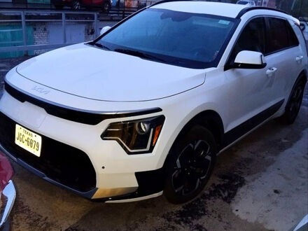 Киа Niro 2022 в Днепре (Днепропетровске) на Automoto.ua Белый Киа Niro, объемом двигателя 0.15 л и пробегом 58 тыс. км за 23500 $, фото 1 на Automoto.ua