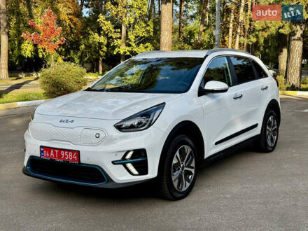 Киа Niro 2022 в Киеве на Automoto.ua Белый Киа Niro, объемом двигателя 0 л и пробегом 57 тыс. км за 23868 $, фото 1 на Automoto.ua