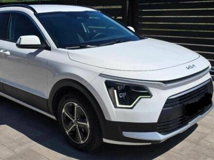 Киа Niro 2022 в Львове на Automoto.ua Белый Киа Niro, объемом двигателя 1.6 л и пробегом 57 тыс. км за 16500 $, фото 1 на Automoto.ua
