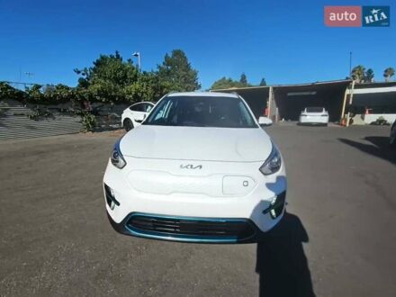 Кіа Niro 2022 у Києві на Automoto.ua Білий Кіа Niro, об'ємом двигуна 0 л та пробігом 112 тис. км за 13000 $, фото 1 на Automoto.ua