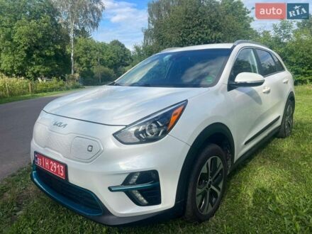 Белый Киа Niro, объемом двигателя 0 л и пробегом 160 тыс. км за 18950 $, фото 1 на Automoto.ua