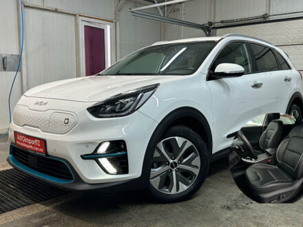 Білий Кіа Niro, об'ємом двигуна 0 л та пробігом 47 тис. км за 25400 $, фото 1 на Automoto.ua
