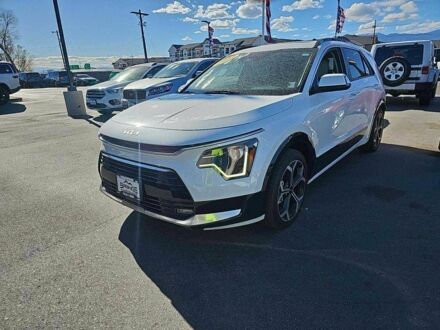 Білий Кіа Niro, об'ємом двигуна 0 л та пробігом 12 тис. км за 12000 $, фото 1 на Automoto.ua