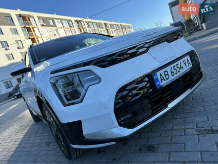 Киа Niro 2023 в Виннице на Automoto.ua Белый Киа Niro, объемом двигателя 0 л и пробегом 5 тыс. км за 27980 $, фото 1 на Automoto.ua