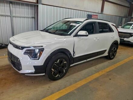 Білий Кіа Niro, об'ємом двигуна 0 л та пробігом 45 тис. км за 8000 $, фото 1 на Automoto.ua