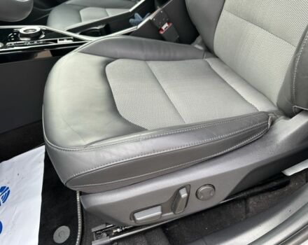 Бежевый Киа Niro, объемом двигателя 0 л и пробегом 30 тыс. км за 34500 $, фото 5 на Automoto.ua