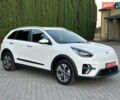 Бежевый Киа Niro, объемом двигателя 0 л и пробегом 120 тыс. км за 20400 $, фото 3 на Automoto.ua