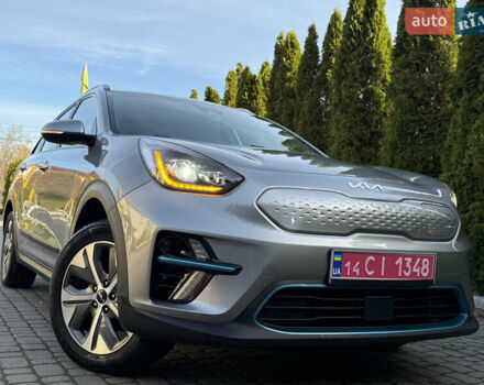 Бежевий Кіа Niro, об'ємом двигуна 0 л та пробігом 98 тис. км за 19999 $, фото 8 на Automoto.ua
