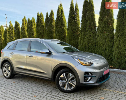 Бежевий Кіа Niro, об'ємом двигуна 0 л та пробігом 98 тис. км за 19999 $, фото 11 на Automoto.ua
