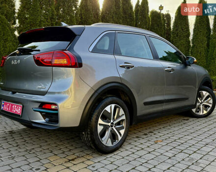 Бежевий Кіа Niro, об'ємом двигуна 0 л та пробігом 98 тис. км за 19999 $, фото 17 на Automoto.ua