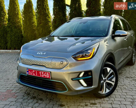 Бежевий Кіа Niro, об'ємом двигуна 0 л та пробігом 98 тис. км за 19999 $, фото 4 на Automoto.ua
