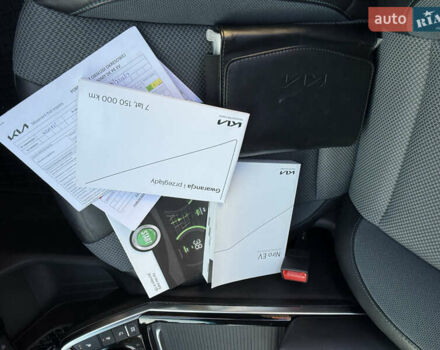 Бежевий Кіа Niro, об'ємом двигуна 0 л та пробігом 98 тис. км за 19999 $, фото 46 на Automoto.ua