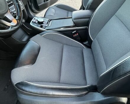 Бежевый Киа Niro, объемом двигателя 0 л и пробегом 146 тыс. км за 19700 $, фото 4 на Automoto.ua