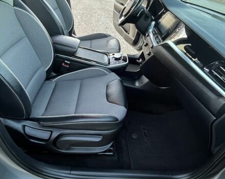 Бежевый Киа Niro, объемом двигателя 0 л и пробегом 146 тыс. км за 19700 $, фото 6 на Automoto.ua