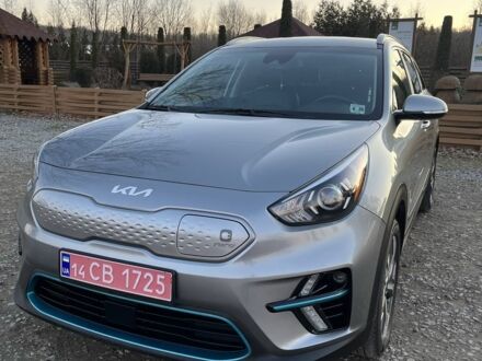 Бежевый Киа Niro, объемом двигателя 0 л и пробегом 146 тыс. км за 19700 $, фото 1 на Automoto.ua