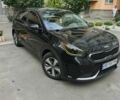 Чорний Кіа Niro, об'ємом двигуна 1.6 л та пробігом 206 тис. км за 15430 $, фото 1 на Automoto.ua