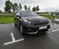 Чорний Кіа Niro, об'ємом двигуна 1.6 л та пробігом 93 тис. км за 391 $, фото 2 на Automoto.ua