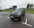 Чорний Кіа Niro, об'ємом двигуна 1.6 л та пробігом 93 тис. км за 391 $, фото 3 на Automoto.ua