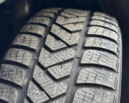 Чорний Кіа Niro, об'ємом двигуна 0 л та пробігом 94 тис. км за 20999 $, фото 22 на Automoto.ua